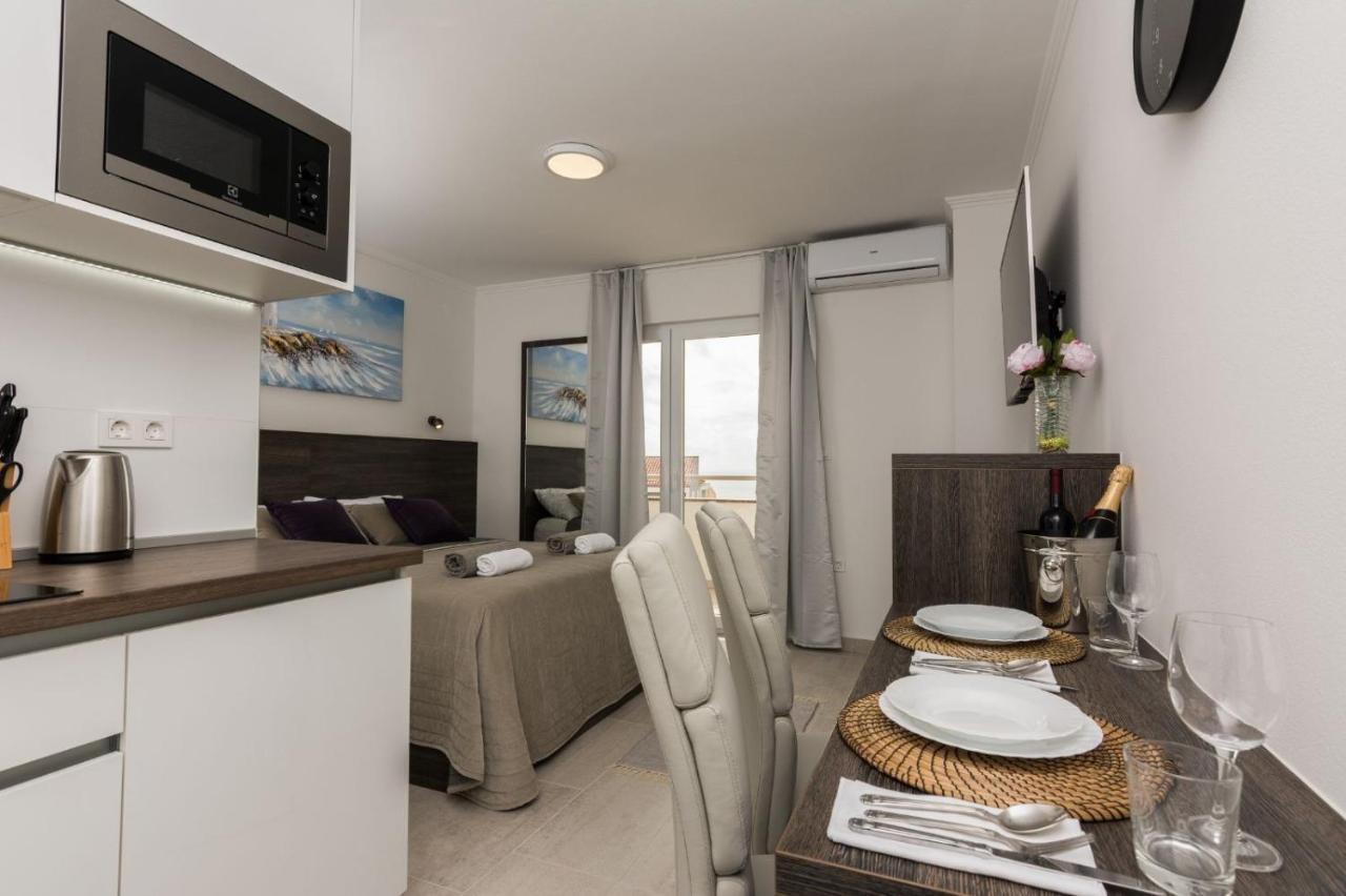 Apartments With A Parking Space Novalja, Pag - 4097 Екстериор снимка